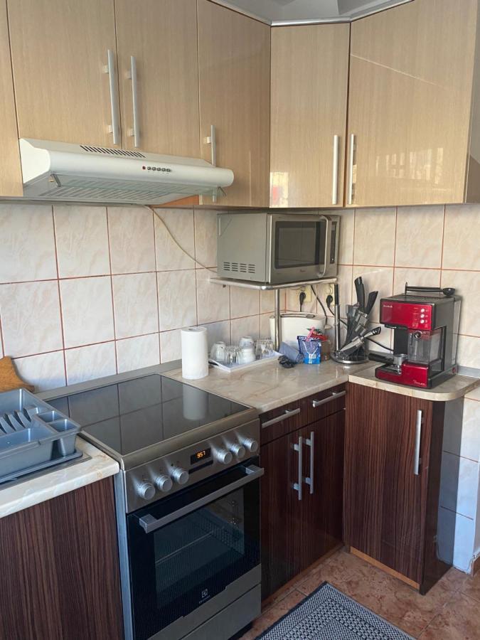 Apartament Regim Hotelier Oradea Bagian luar foto